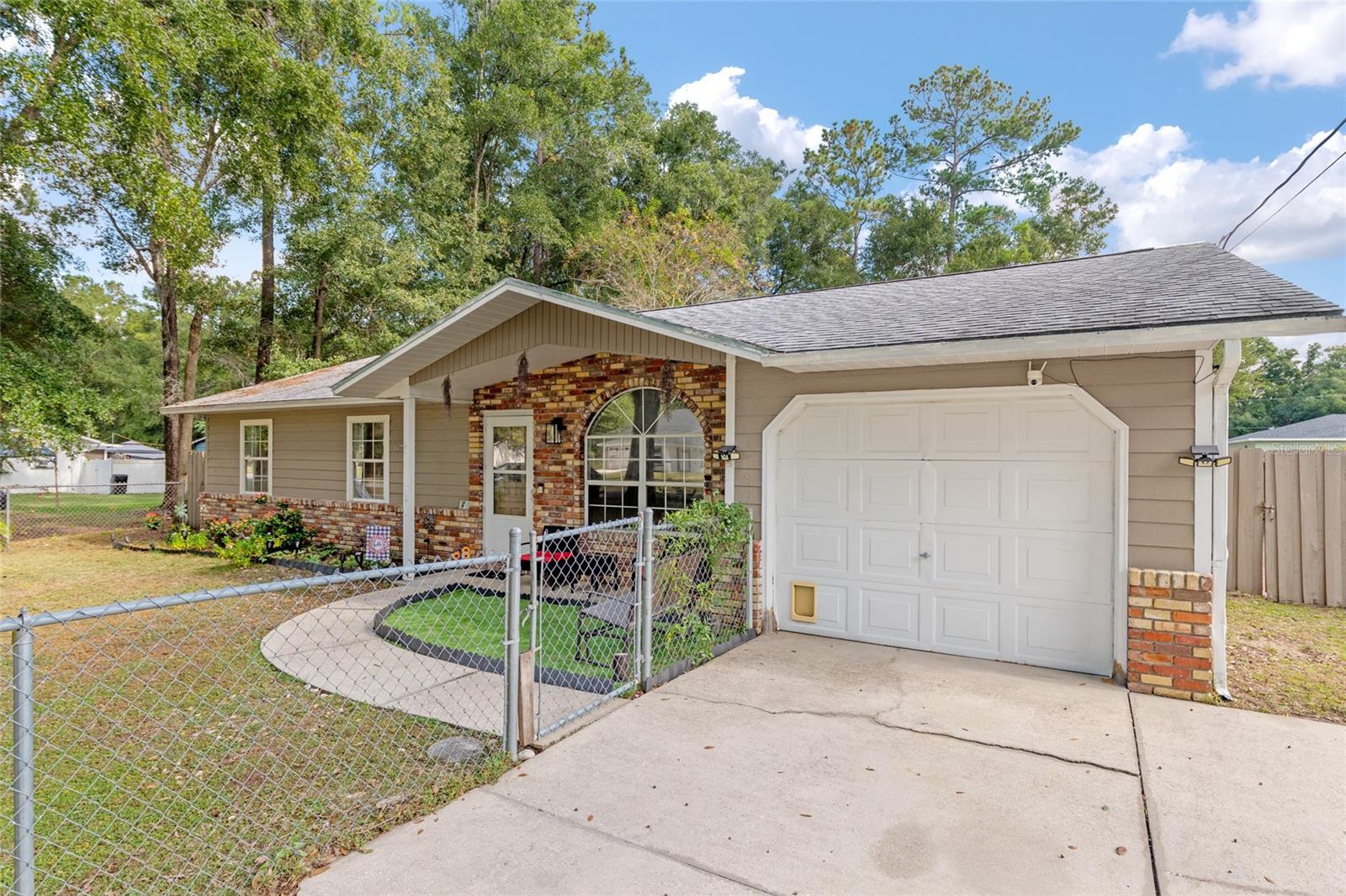 OCALA PARK ESTATE - Residential