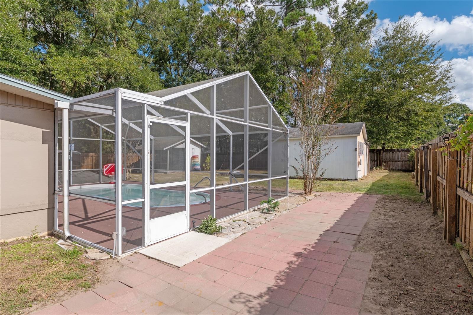 OCALA PARK ESTATE - Residential