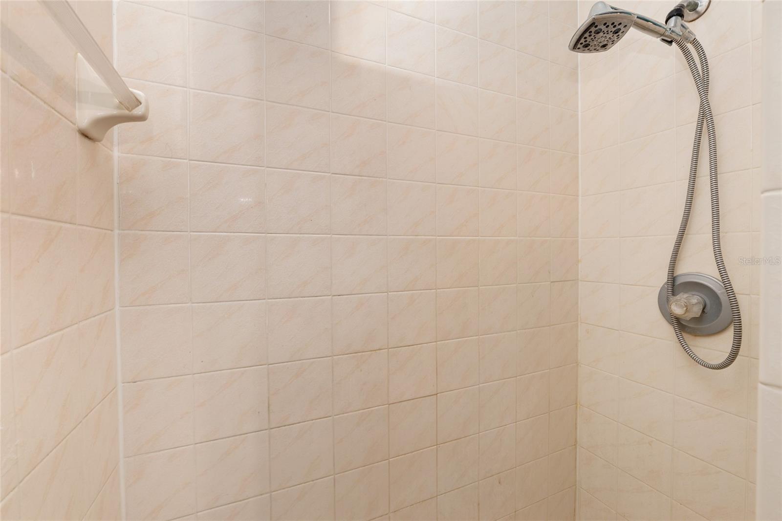 OCALA PARK ESTATE - Residential