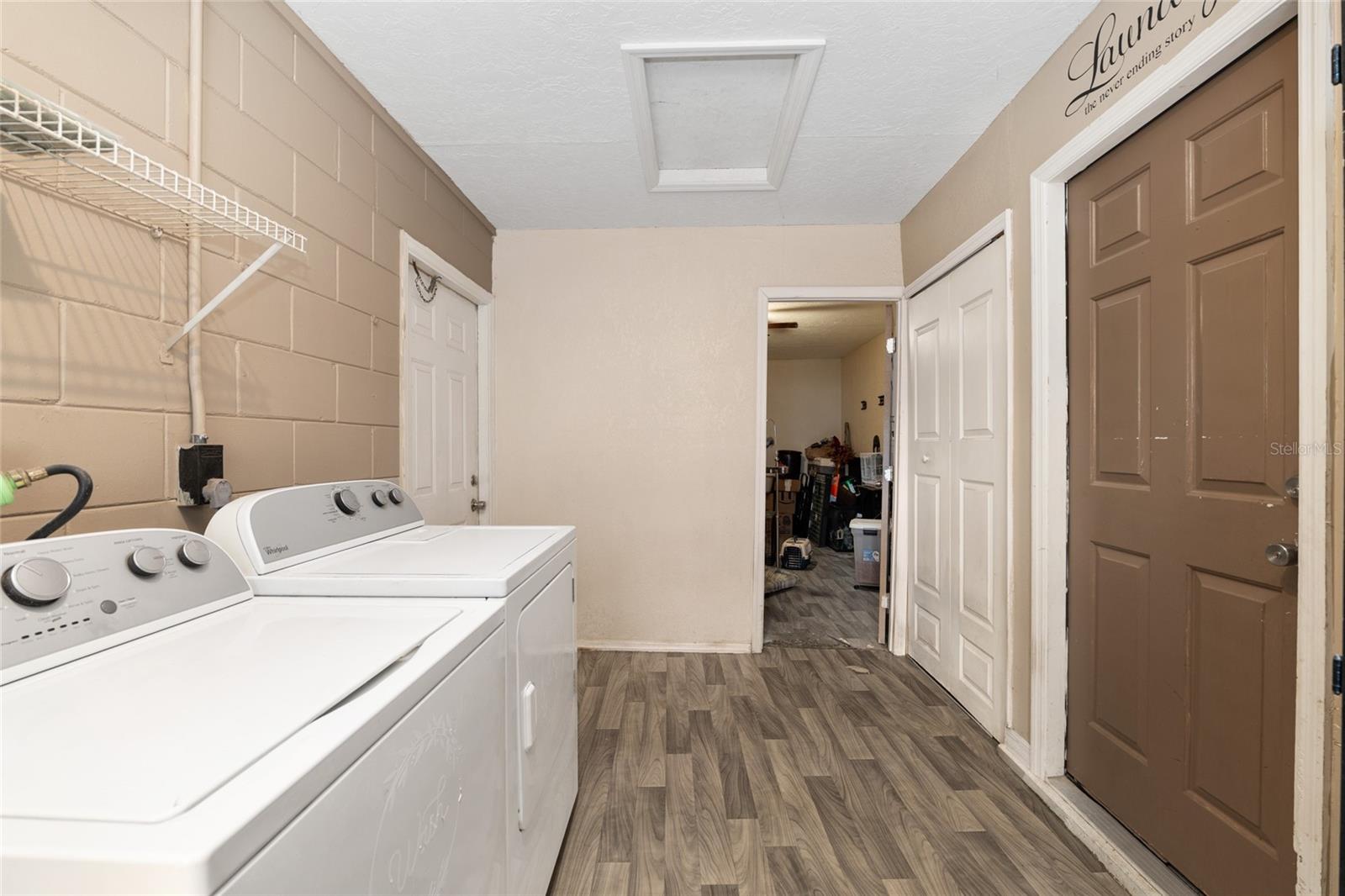 OCALA PARK ESTATE - Residential