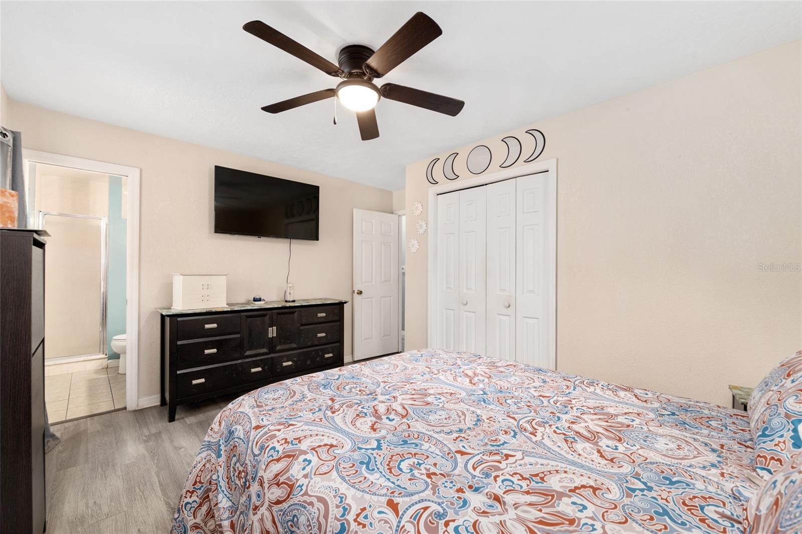 OCALA PARK ESTATE - Residential