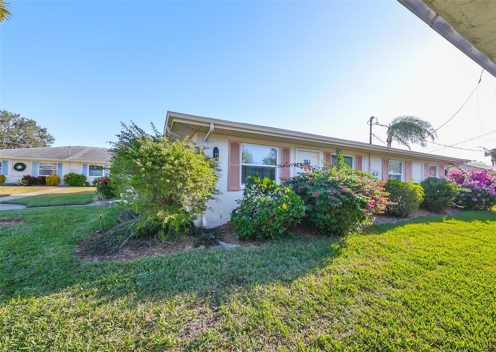 1901 CANTERBURY LANE 19