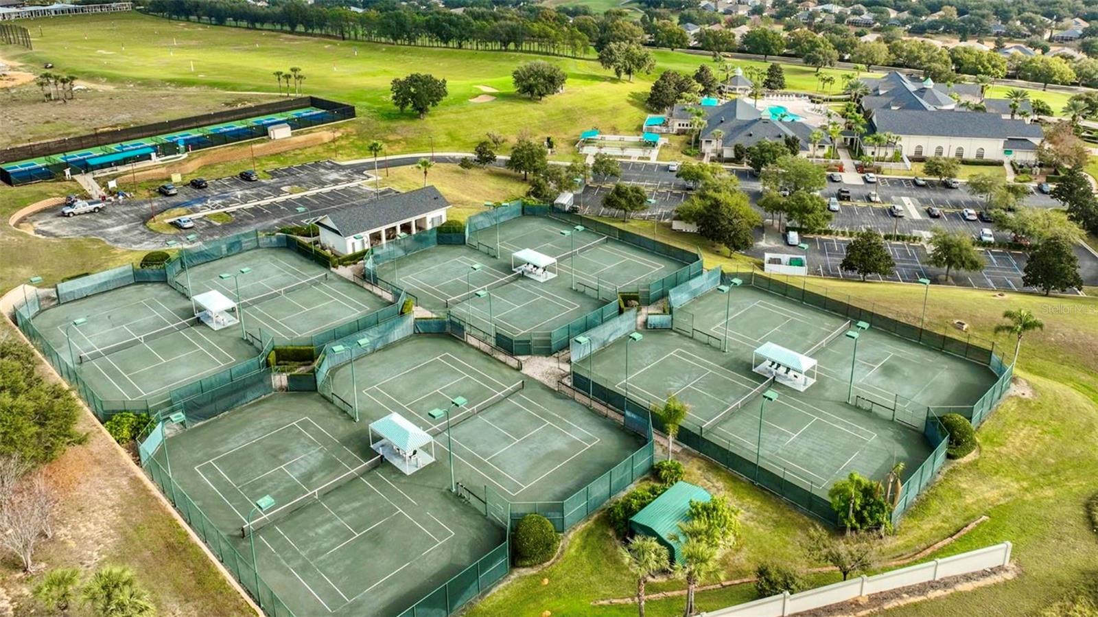 CLERMONT SUMMIT GREENS PH 02B LT 01 BEING - Residential