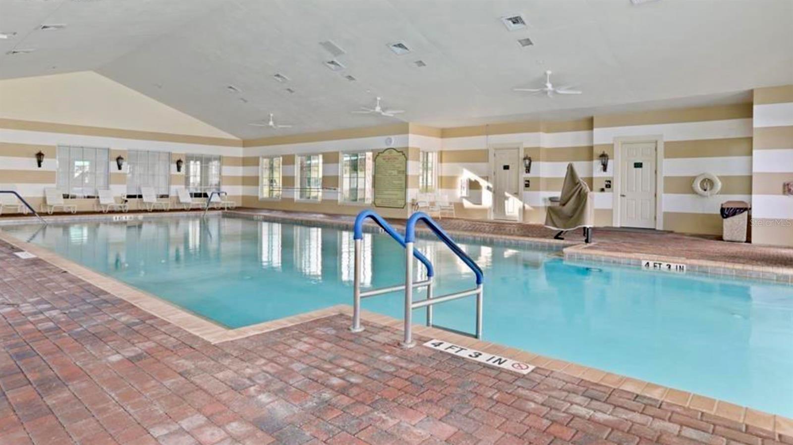 CLERMONT SUMMIT GREENS PH 02B LT 01 BEING - Residential