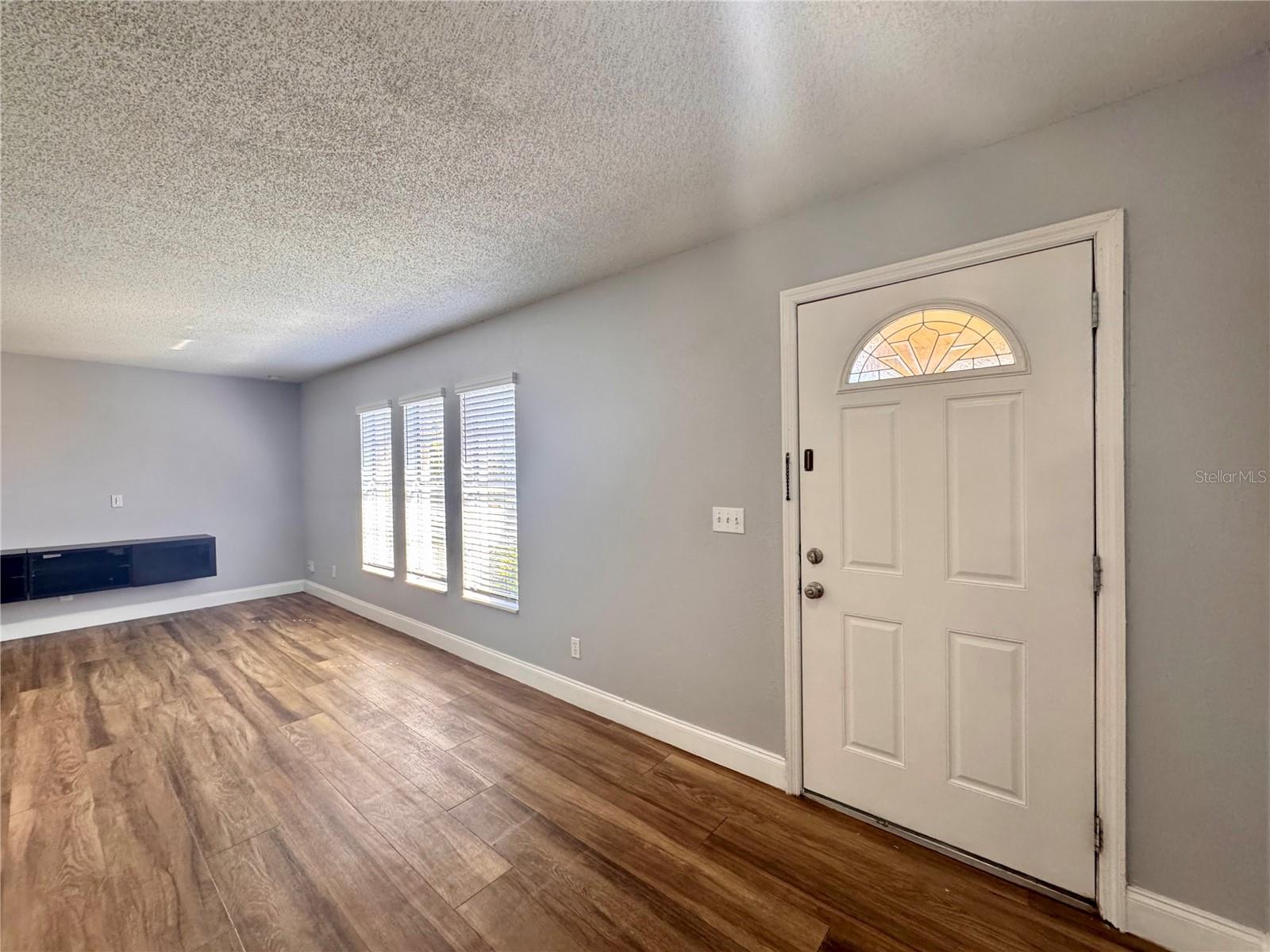 AMERICAN HERITAGE ESTATES - Residential Lease