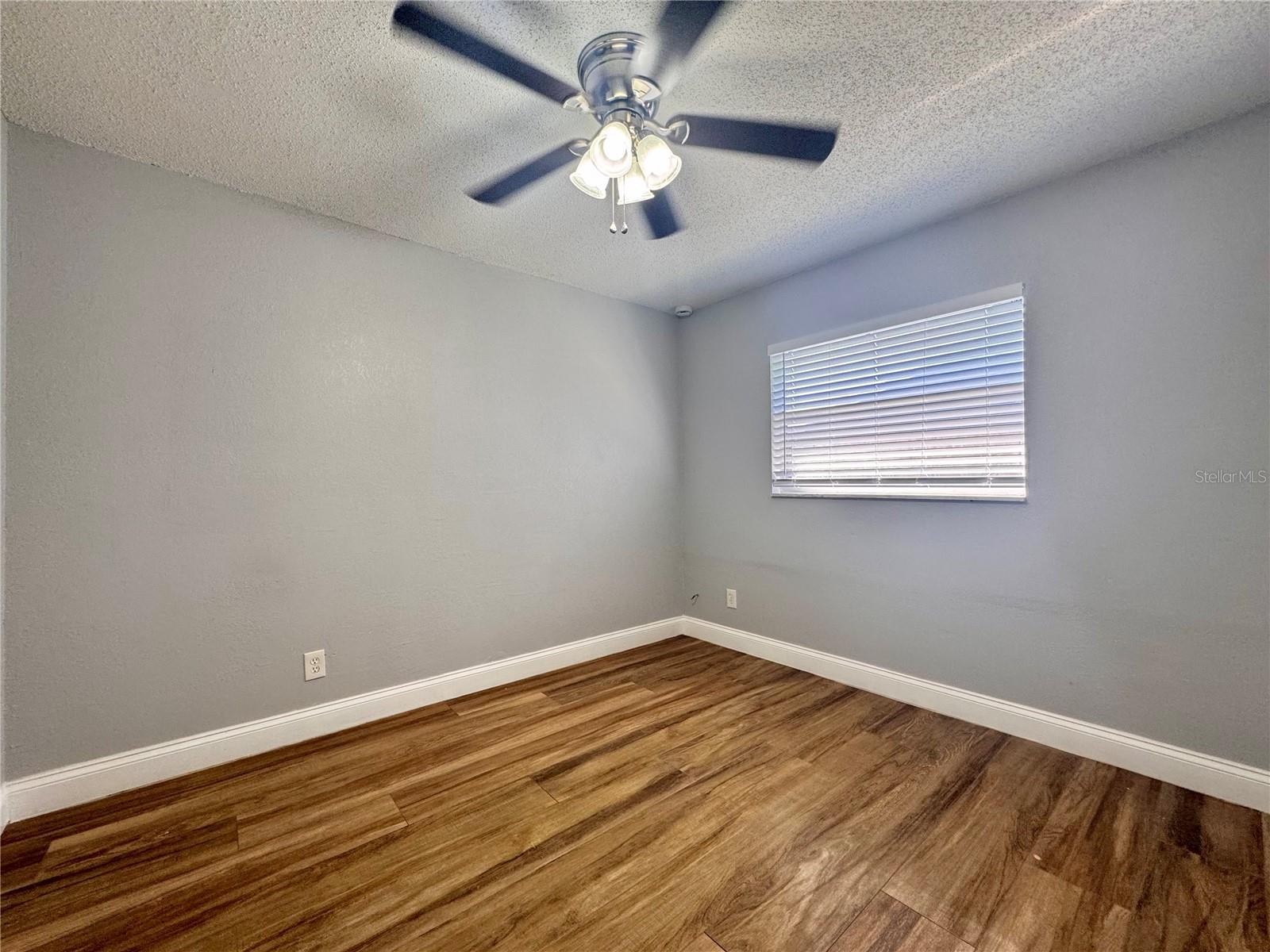 AMERICAN HERITAGE ESTATES - Residential Lease