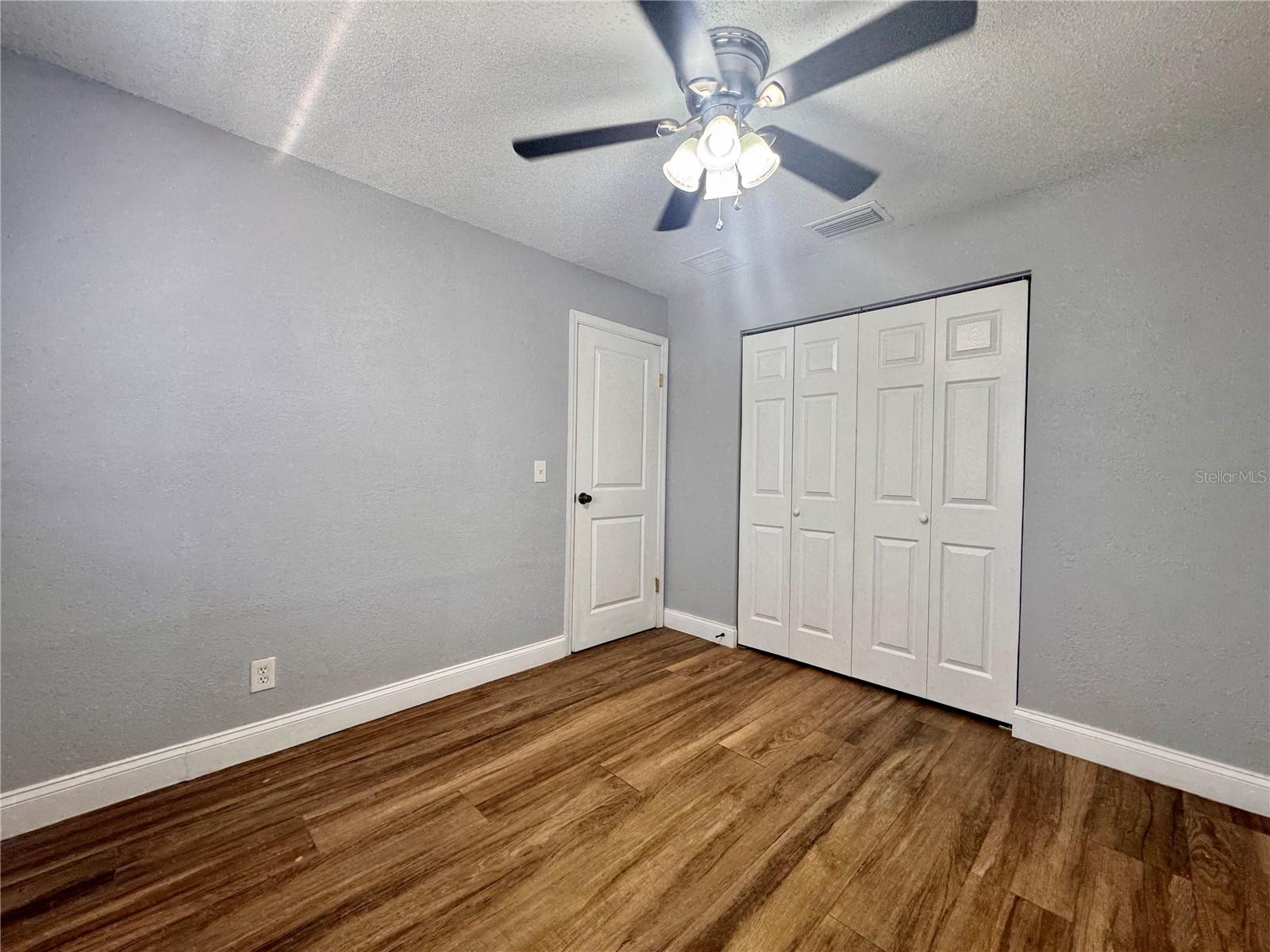 AMERICAN HERITAGE ESTATES - Residential Lease