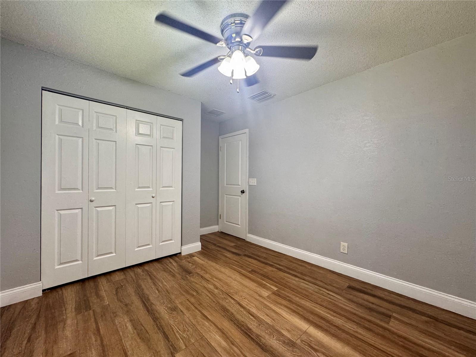AMERICAN HERITAGE ESTATES - Residential Lease
