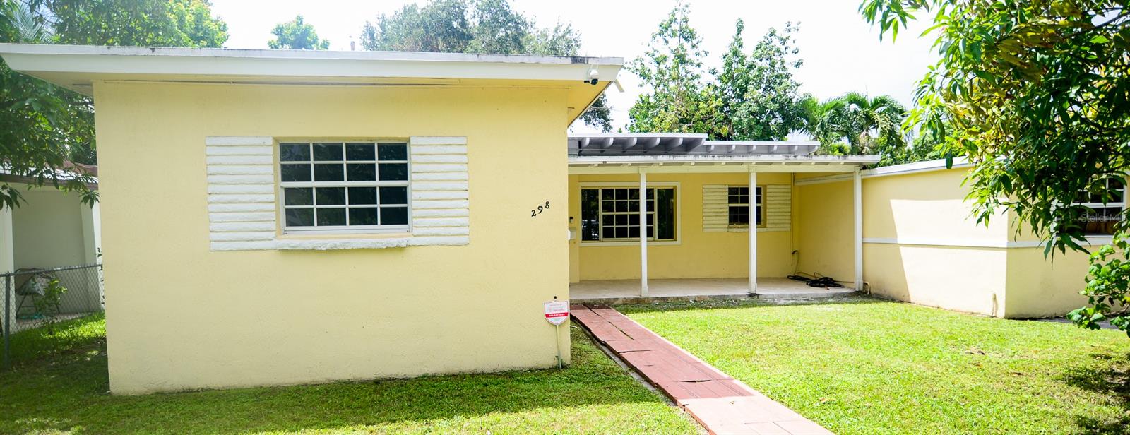 Welcome to this well-maintained and updated 3-bedroom, 2-bathroom home + Bonus Rooms + Private Mother-in-Law Suite - Expanded Living Space with Incredible Flexibility!
Inside, you'll find durable all-tile flooring throughout, an updated kitchen, and a spacious primary suite featuring a large walk-in closet. The flexible floor plan allows for home office setup, guest room, or separate rental spaces, complete with private entrances for added convenience and privacy, perfect for multi-generational living or rental income potential.
Located in a quiet neighborhood with easy access to I-95, major roads, public transportation, and just minutes from Barry University, Downtown Miami Shores, and nearby parks.
Whether you're a first-time homebuyer or a savvy investor, this home offers endless possibilities with NO HOA! Property is being sold as-is.