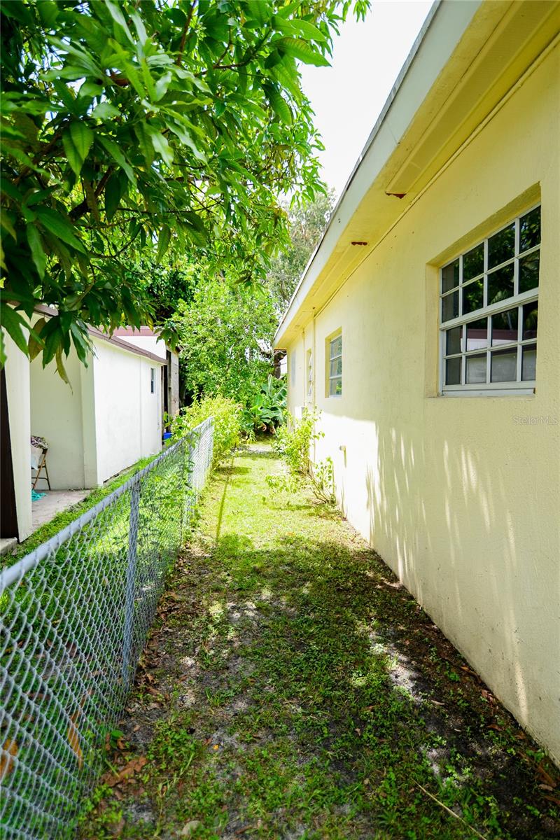 WEST MIAMI SHORES SEC B - Residential