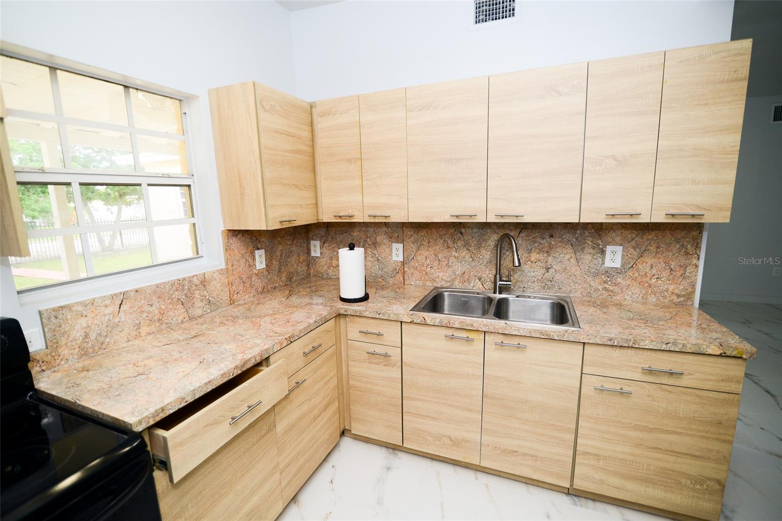 WEST MIAMI SHORES SEC B - Residential