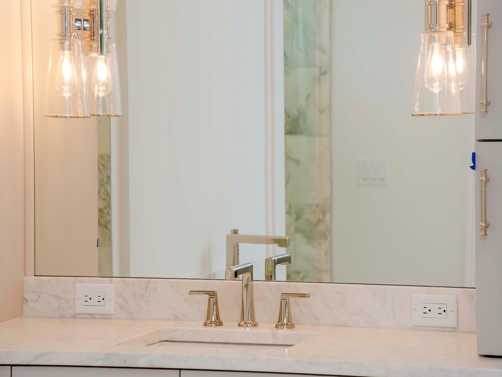 GOLF VIEW PLACE - Residential