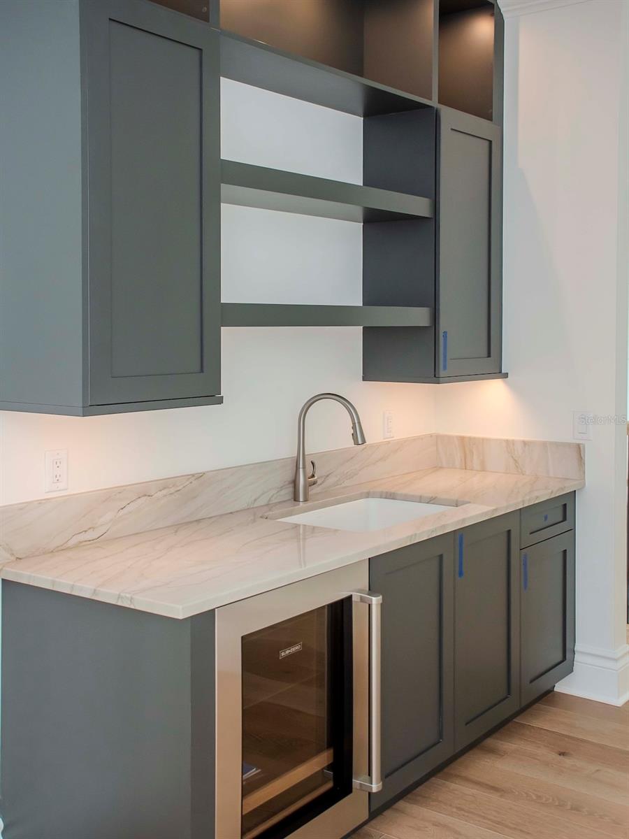 GOLF VIEW PLACE - Residential