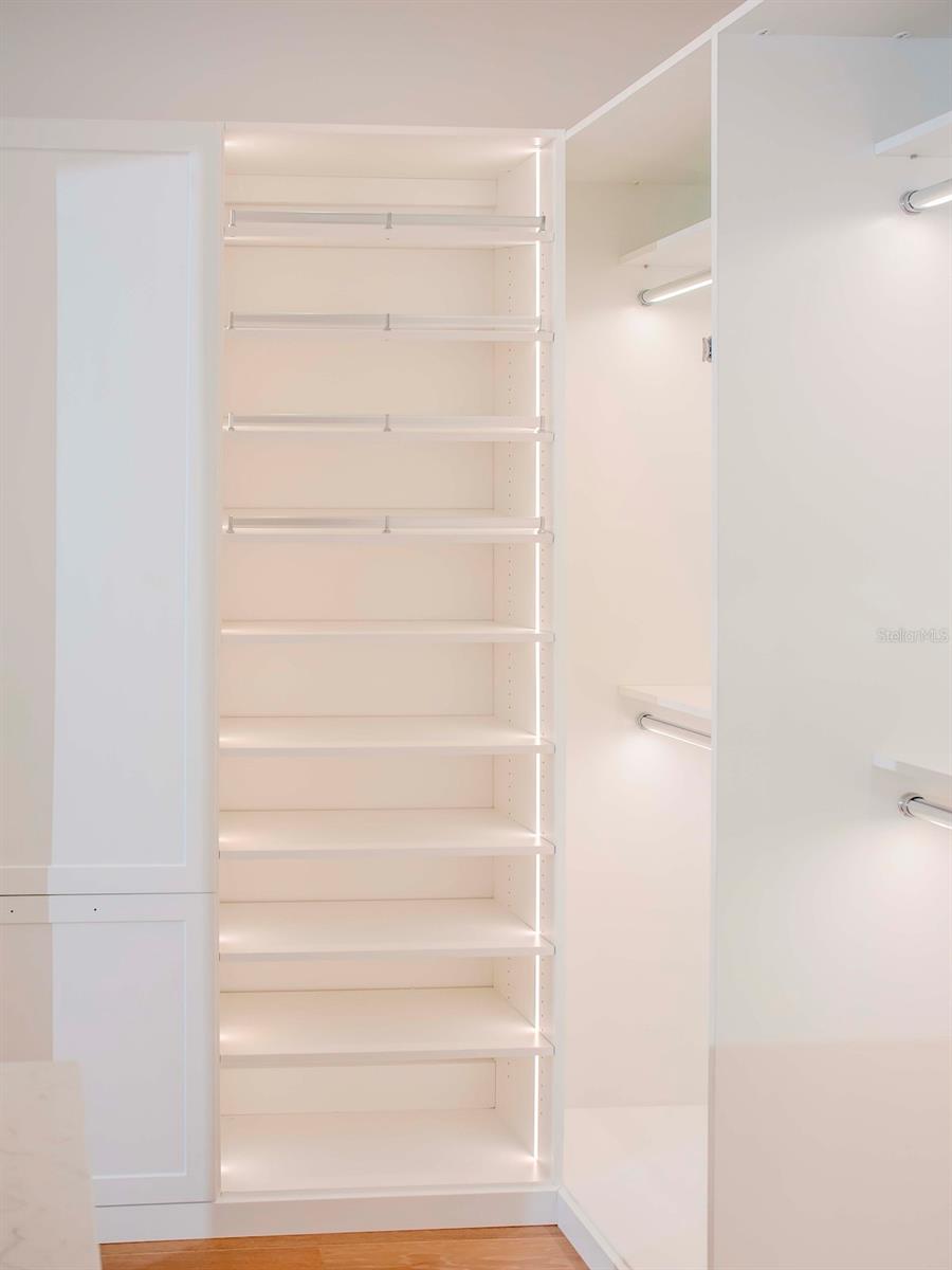 GOLF VIEW PLACE - Residential