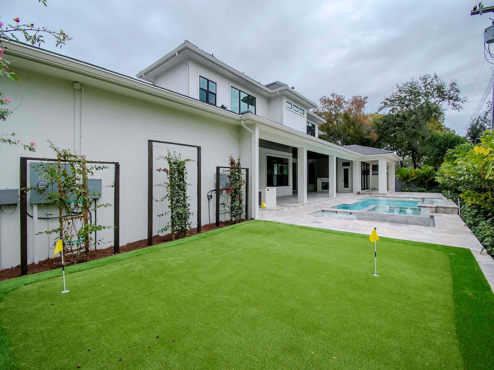 GOLF VIEW PLACE - Residential