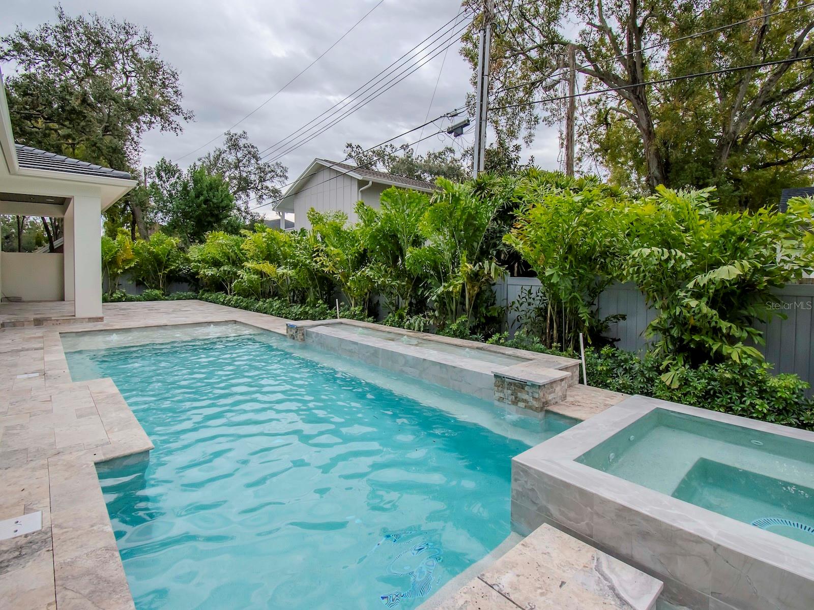 GOLF VIEW PLACE - Residential