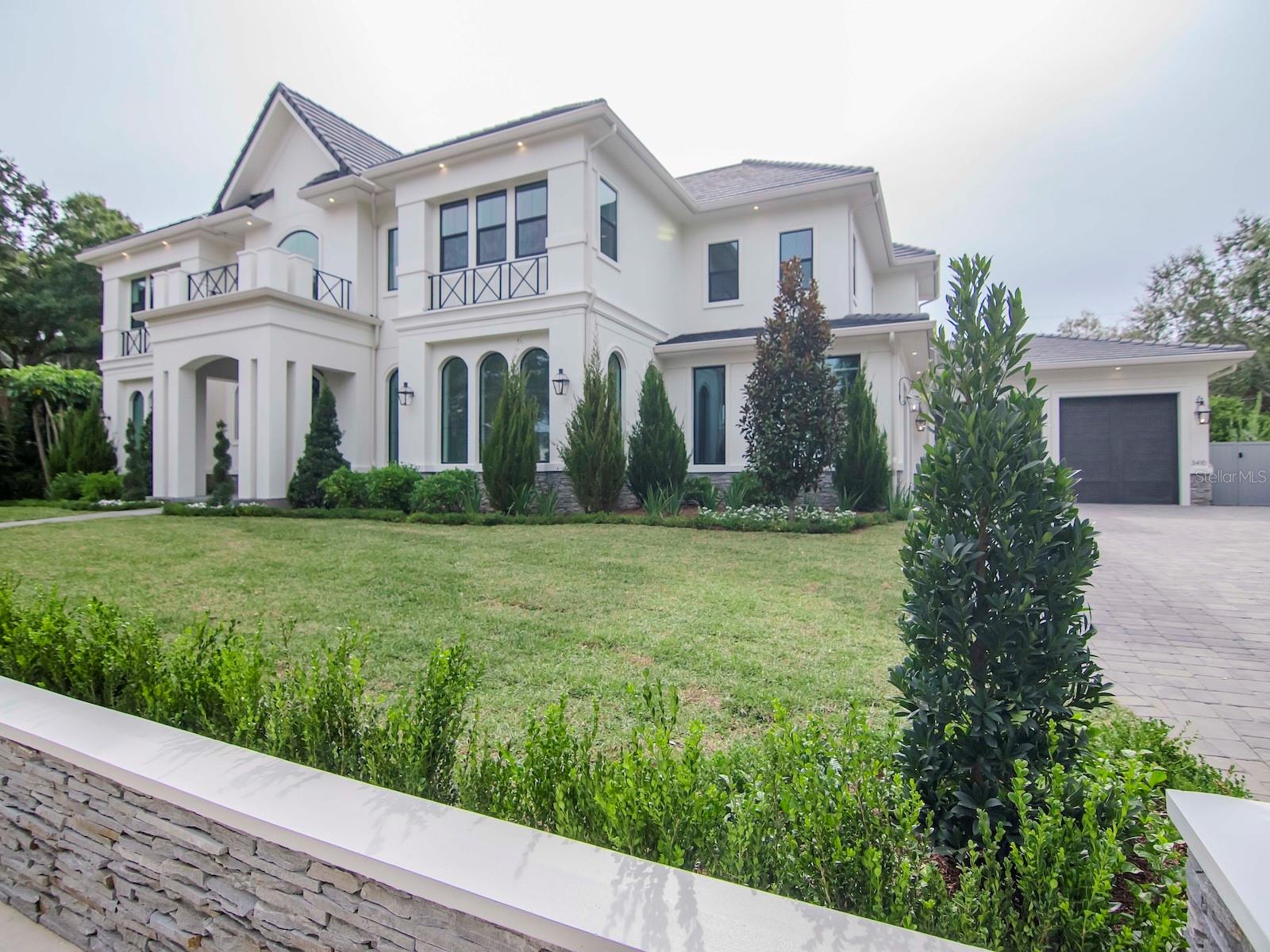 GOLF VIEW PLACE - Residential