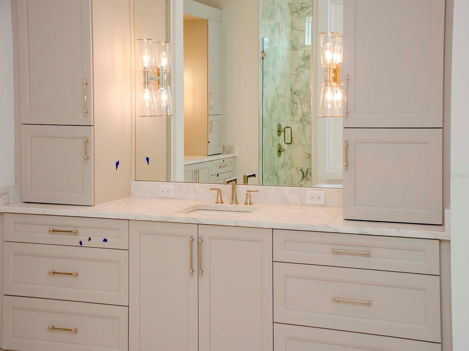 GOLF VIEW PLACE - Residential