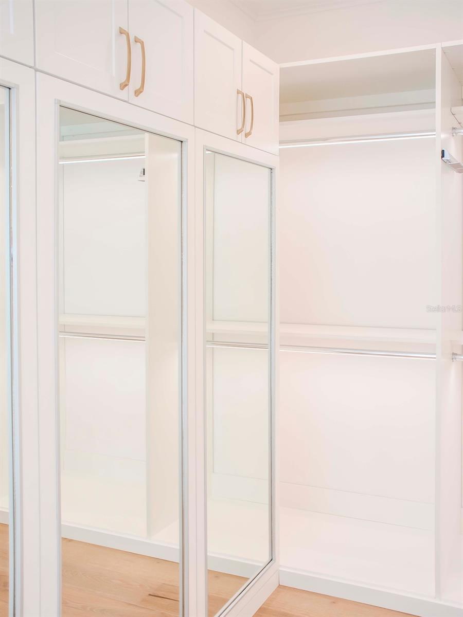 GOLF VIEW PLACE - Residential