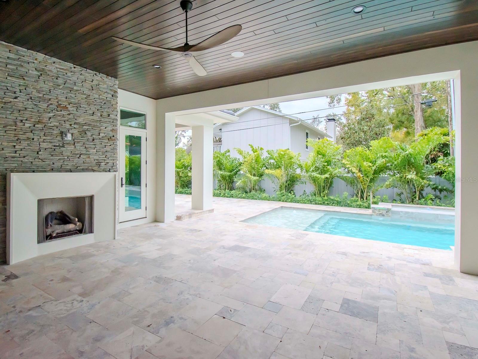 GOLF VIEW PLACE - Residential