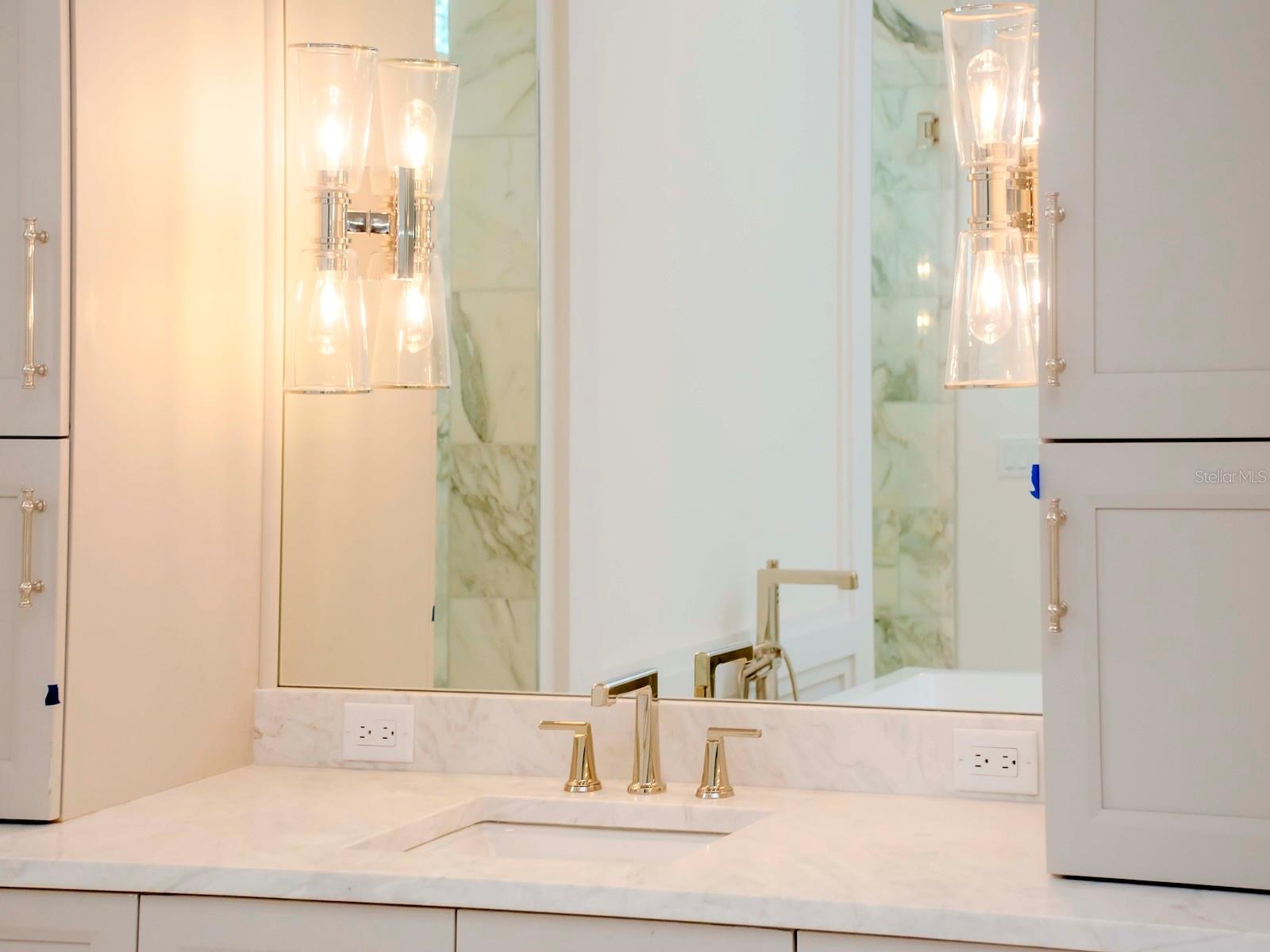 GOLF VIEW PLACE - Residential