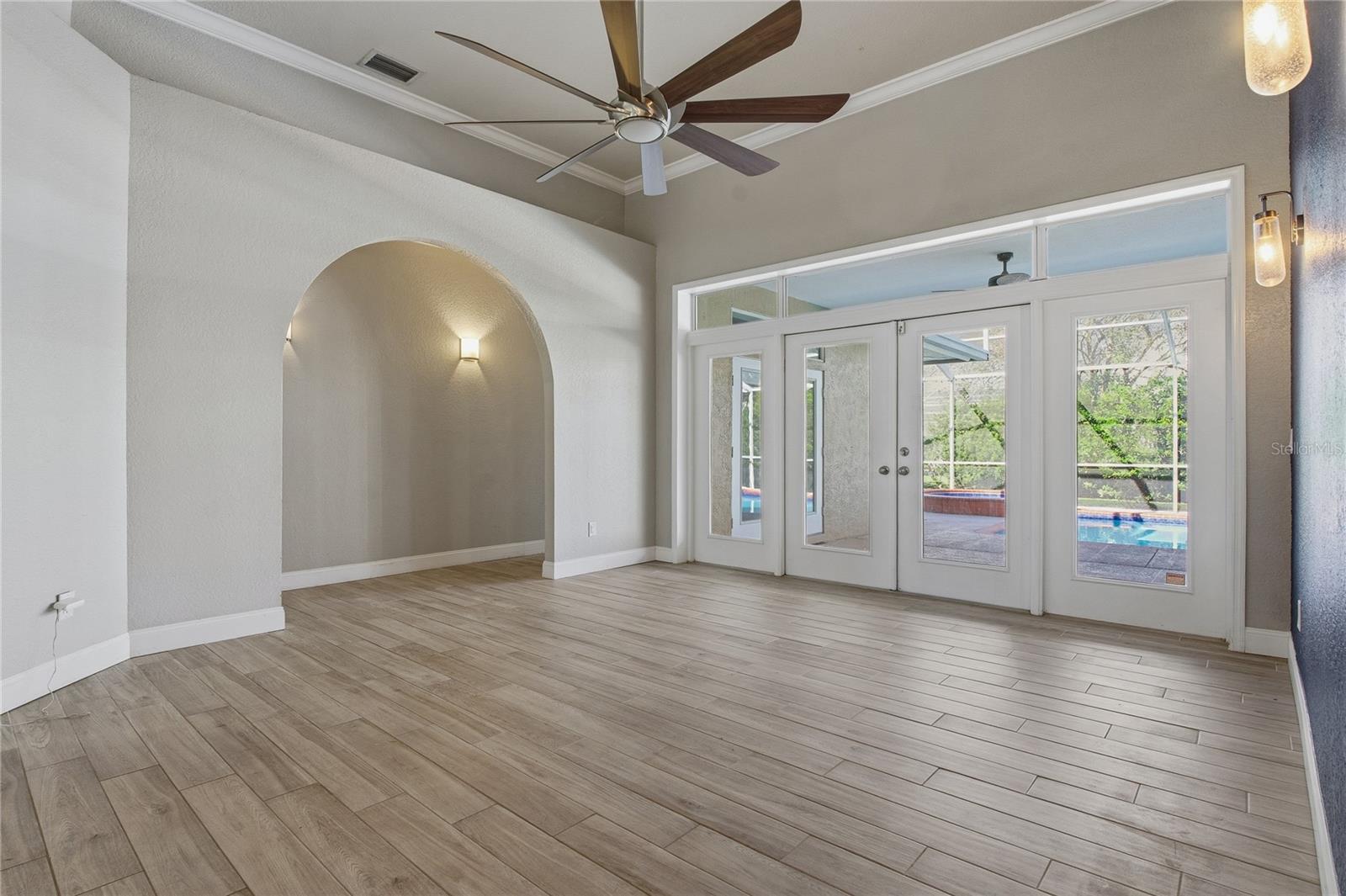 INTERLOCHEN - Residential