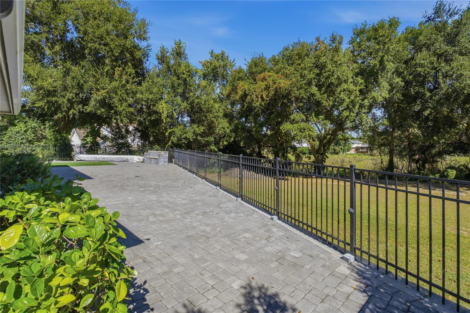 INTERLOCHEN - Residential