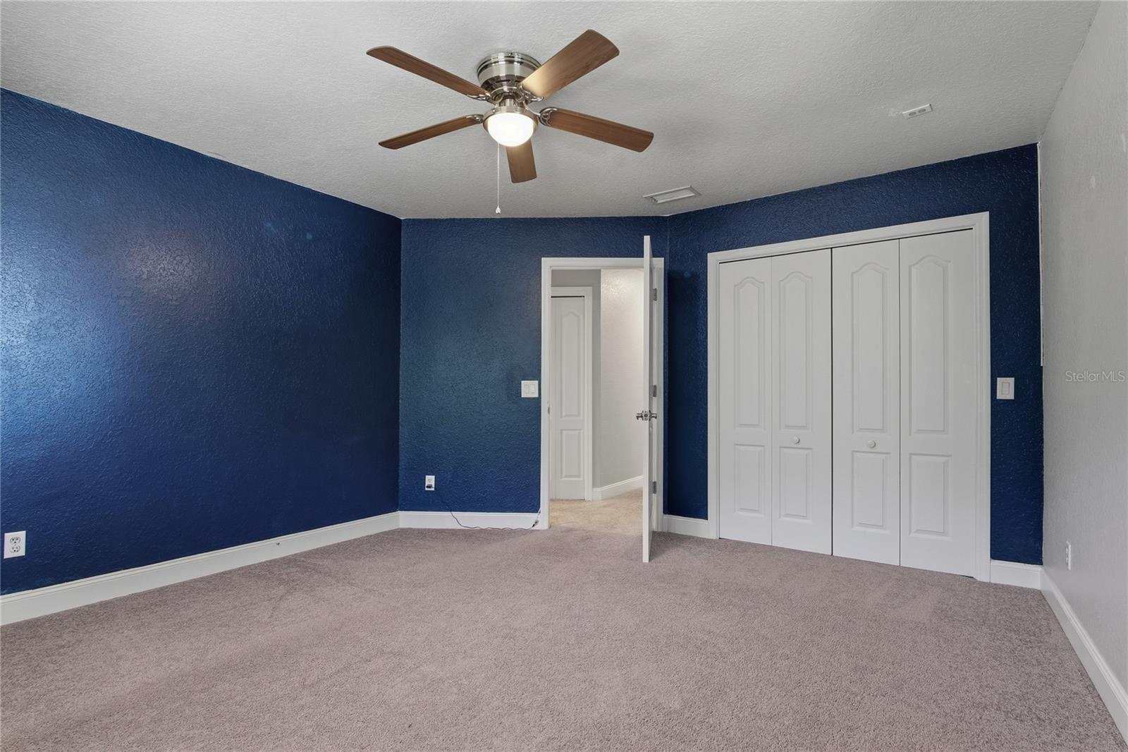 INTERLOCHEN - Residential