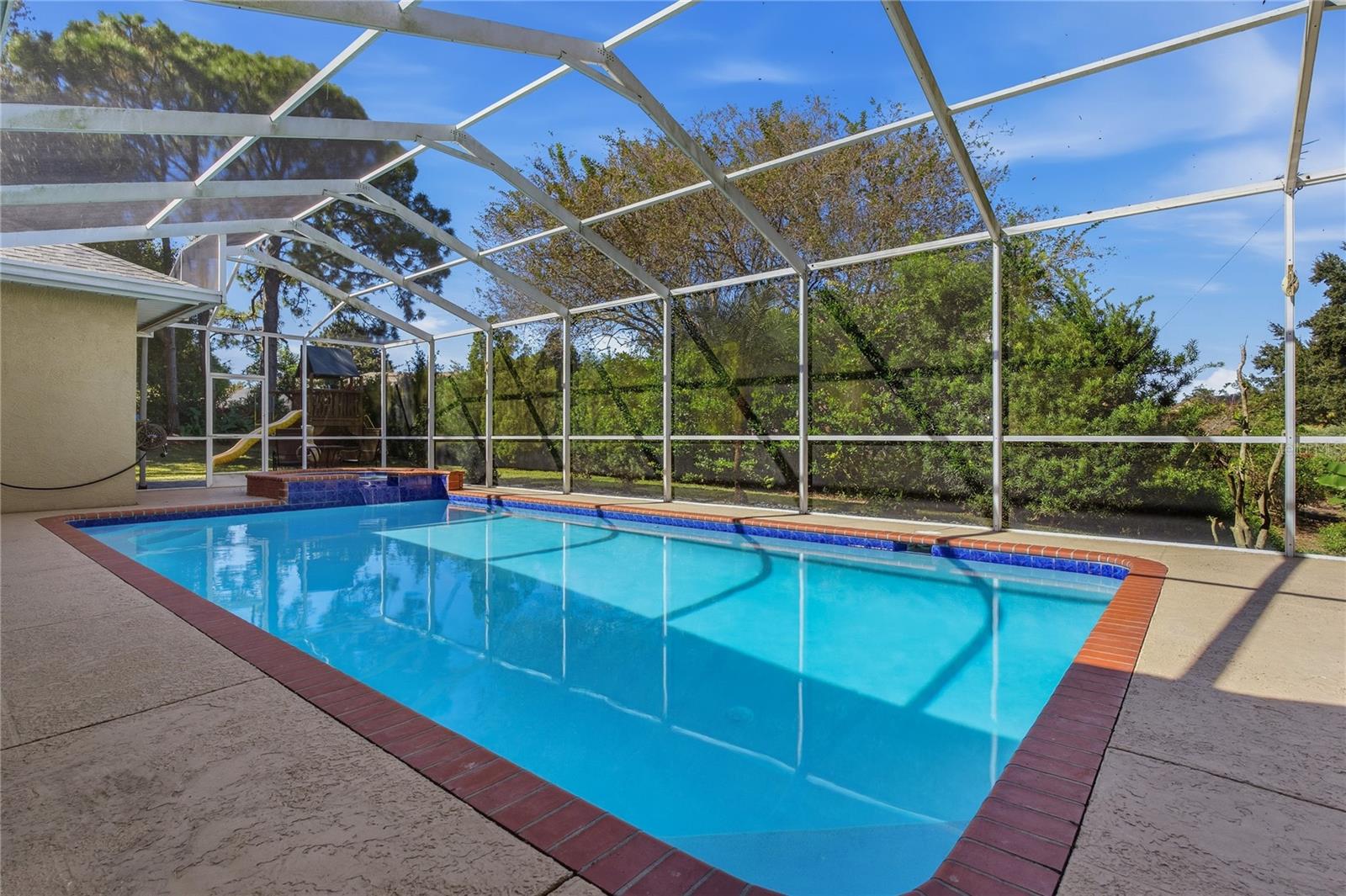 INTERLOCHEN - Residential