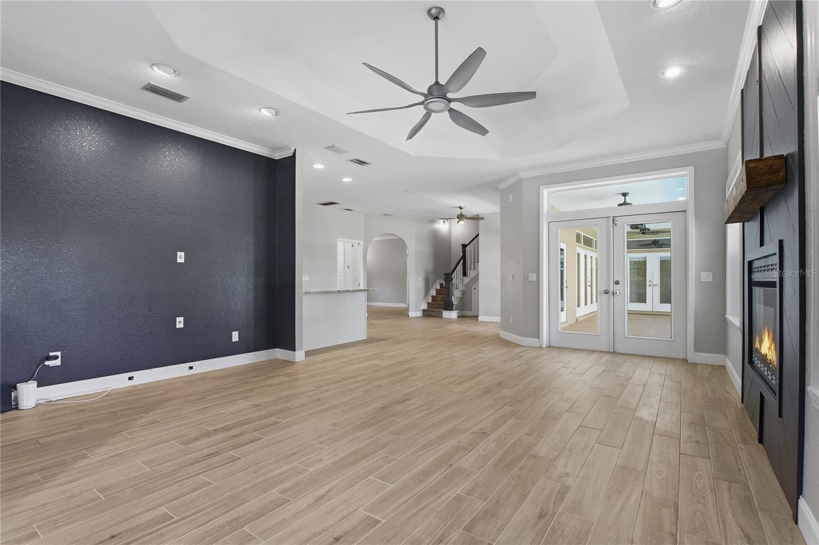 INTERLOCHEN - Residential