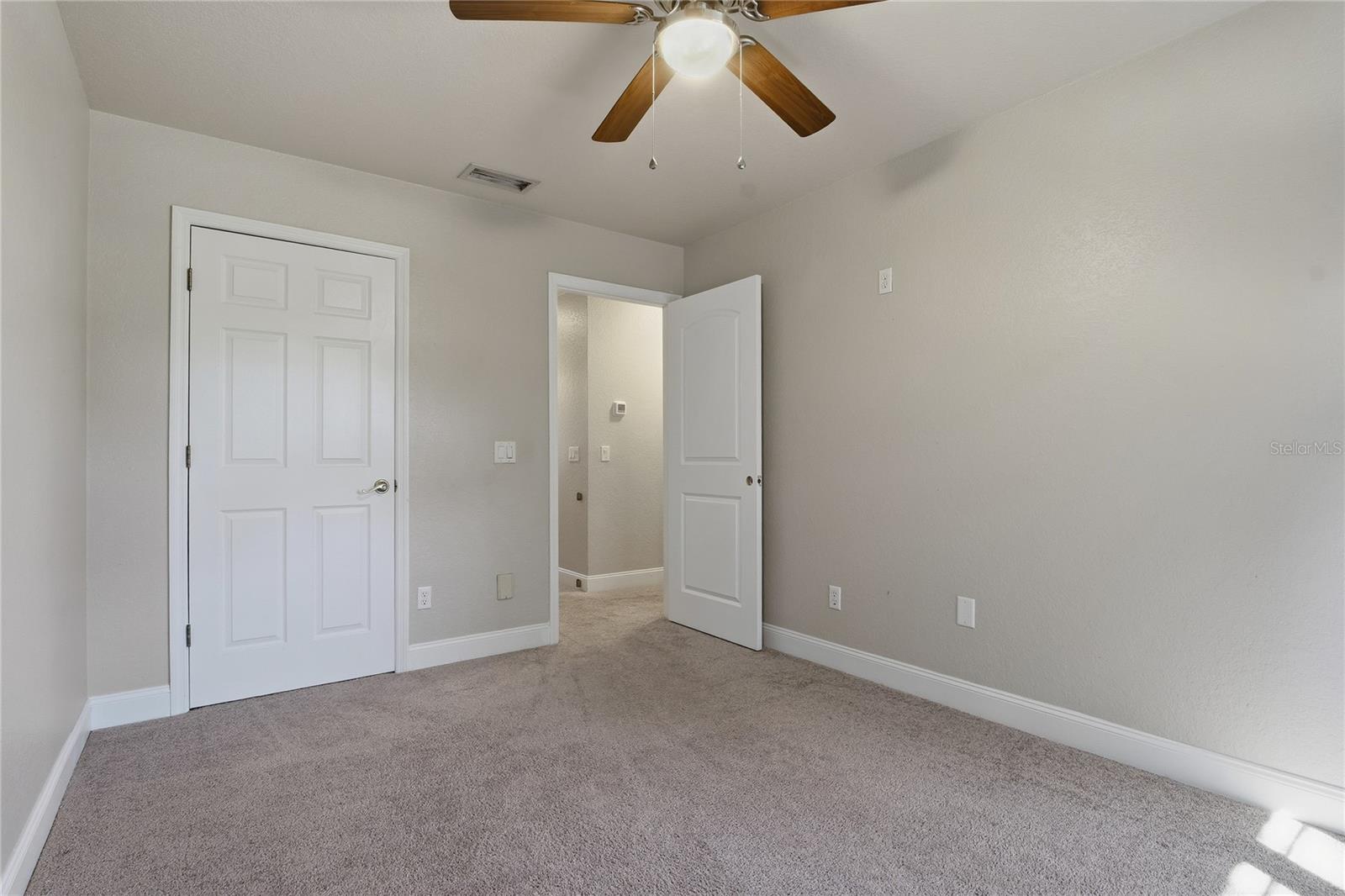 INTERLOCHEN - Residential