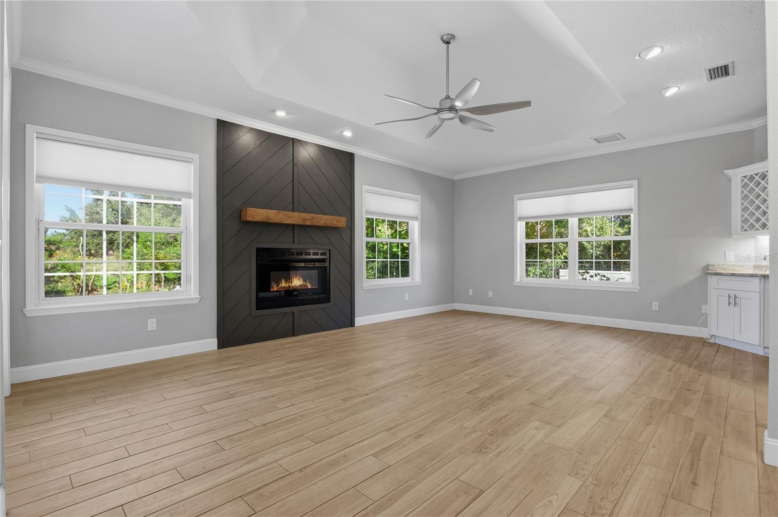 INTERLOCHEN - Residential