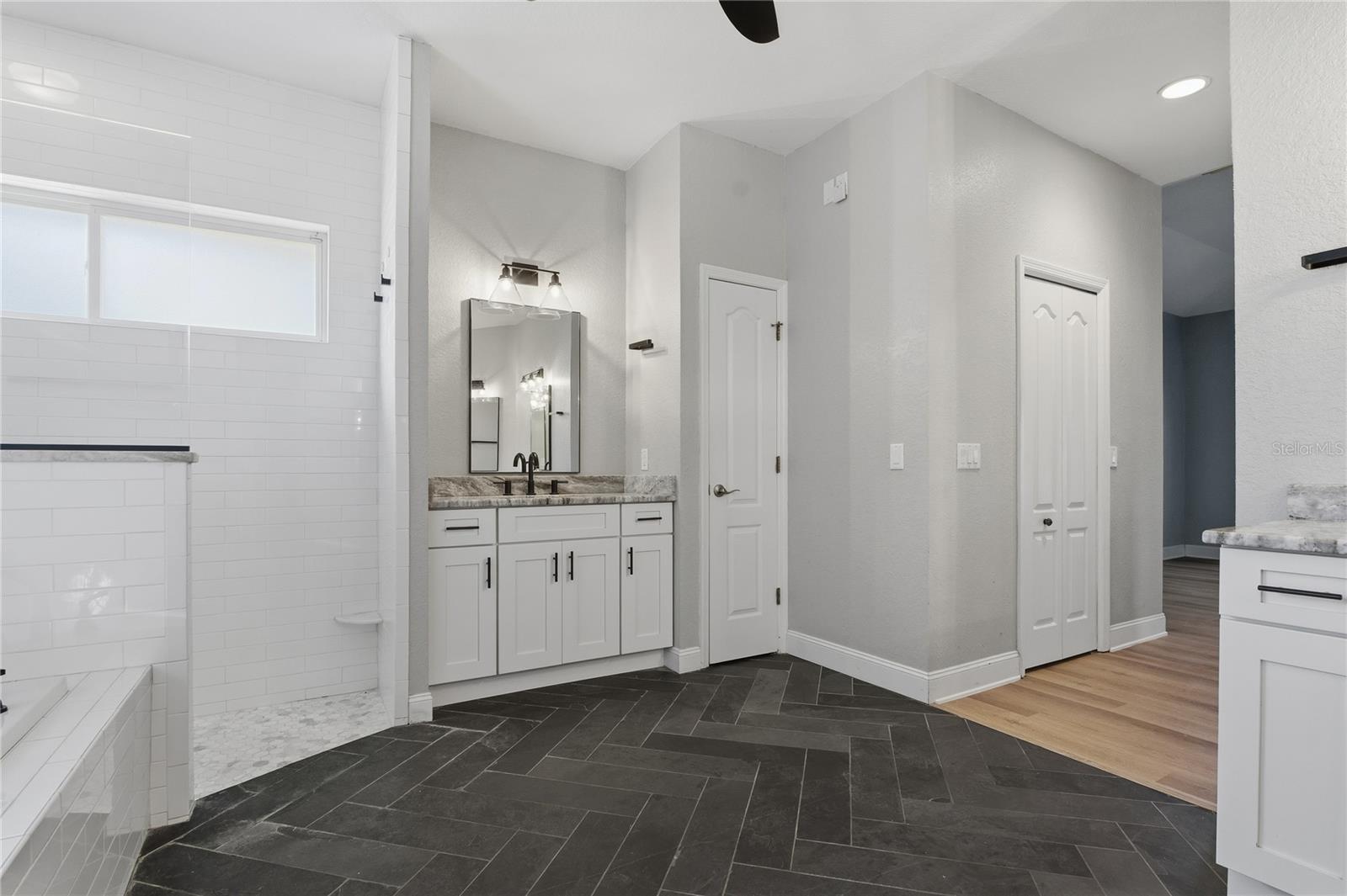 INTERLOCHEN - Residential