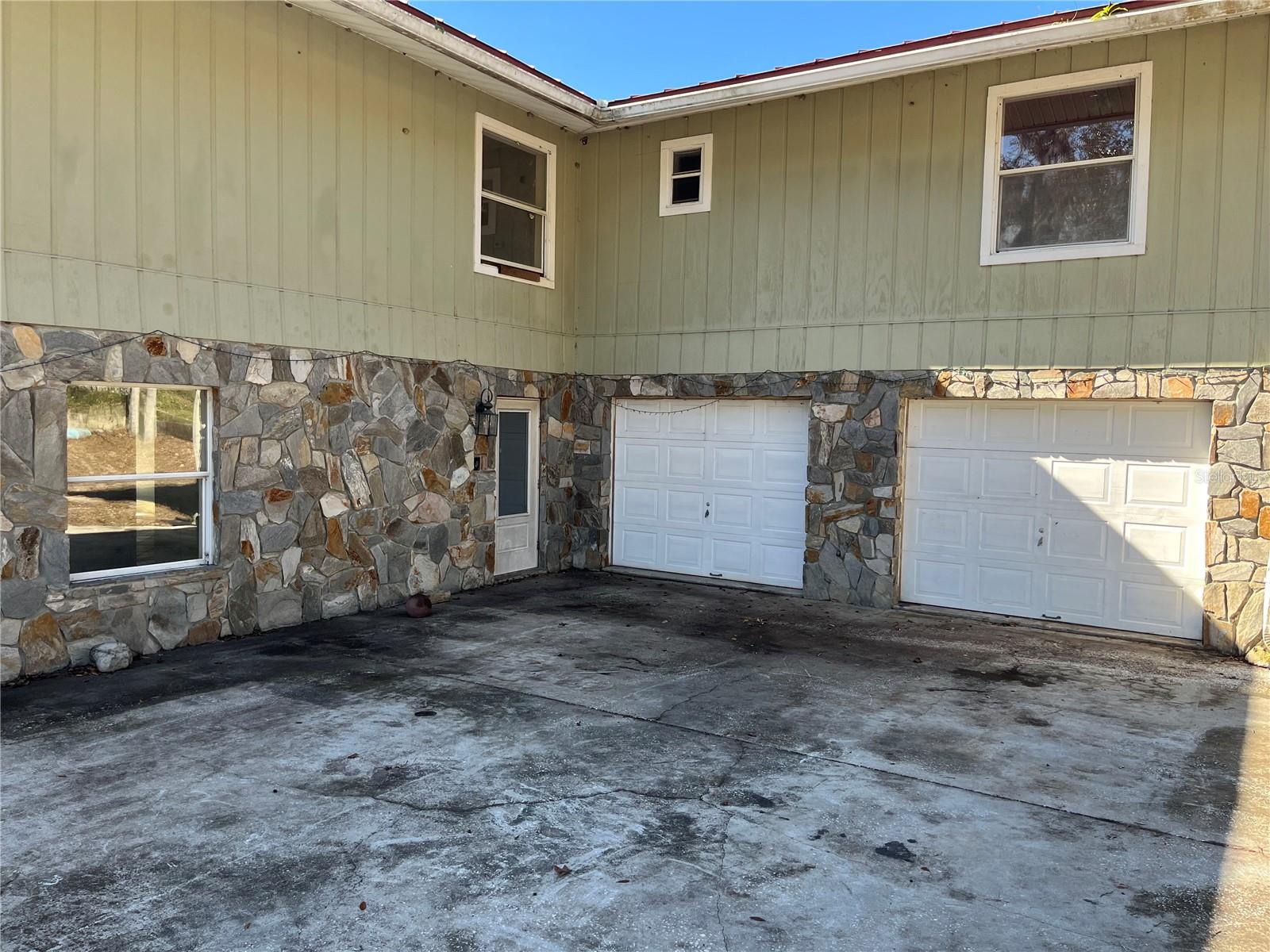 330 CALLITRIS AVENUE