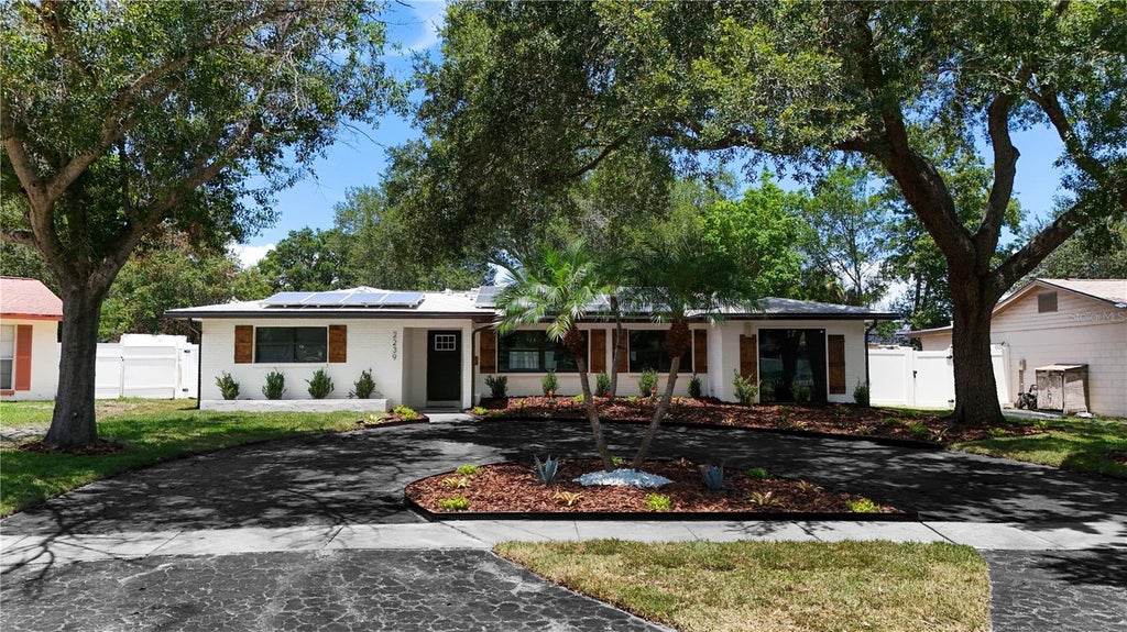 Photo of 2239 68th Avenue N, St Petersburg, FL 33702 (MLS # TB8532750)
