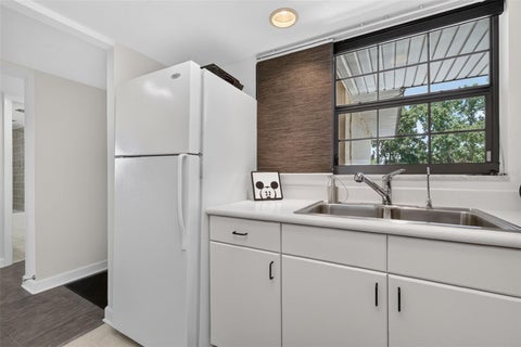 Tiny photo for 101 N Grandview Street #412, Mount Dora, FL 32757 (MLS # G5117155)