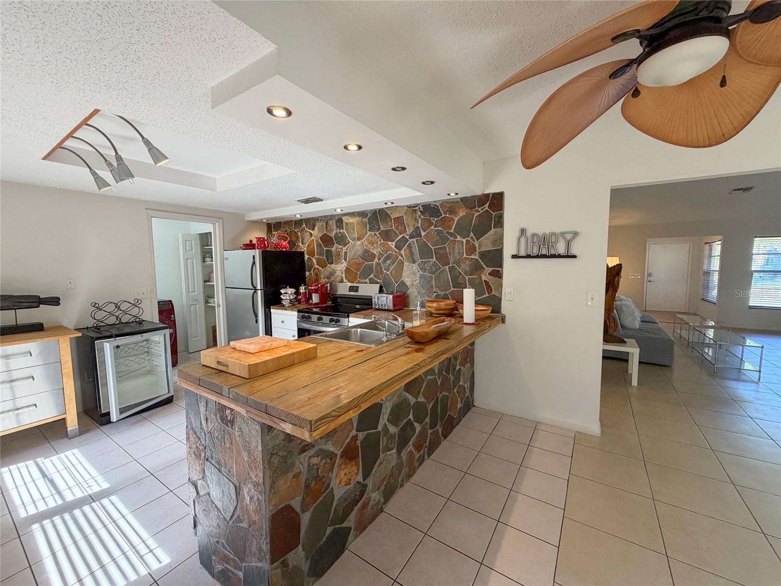 WOODWARD VILLAGE - Residential