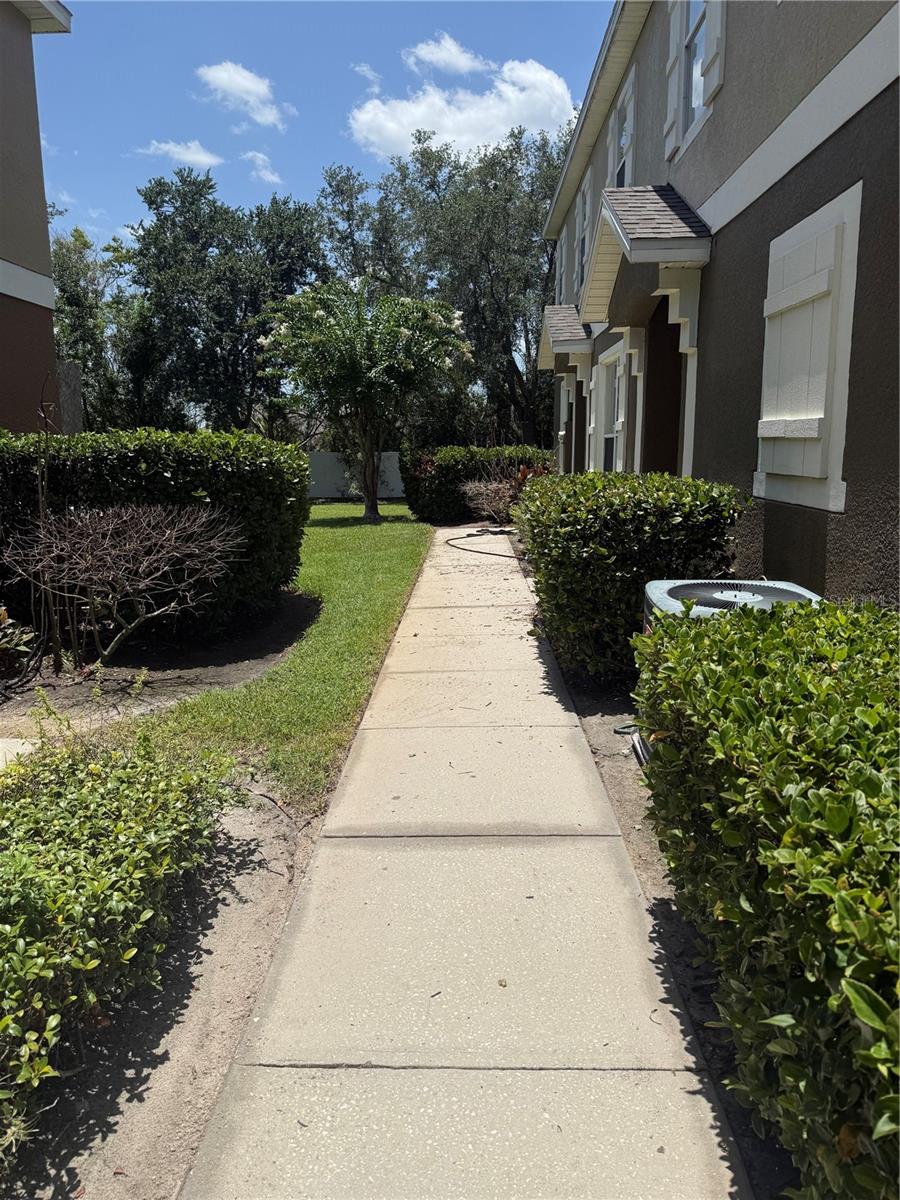 1993 ESTANCIA CIRCLE B
