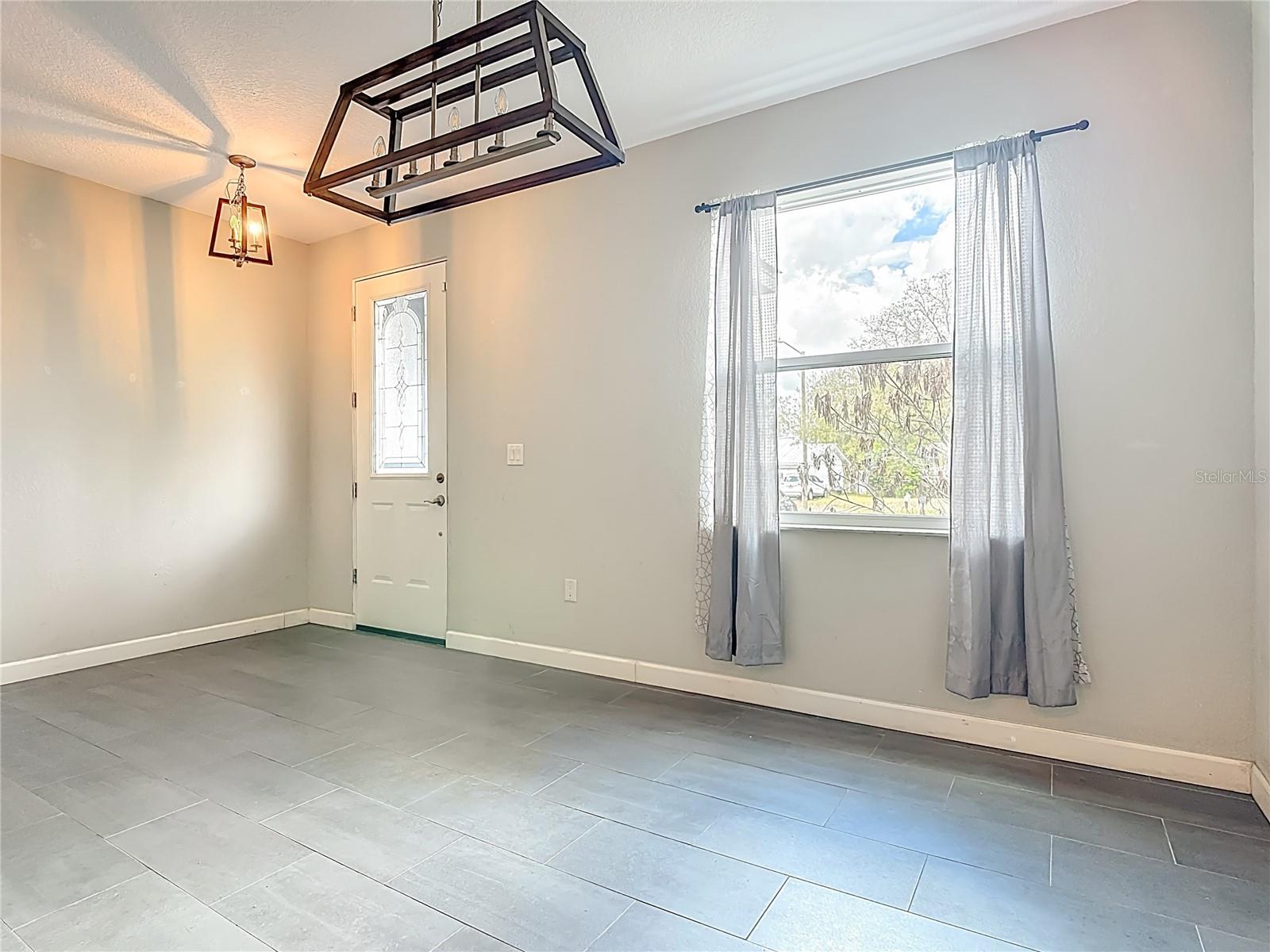 CARLTON-MORNINSIDE-GRANT - Residential