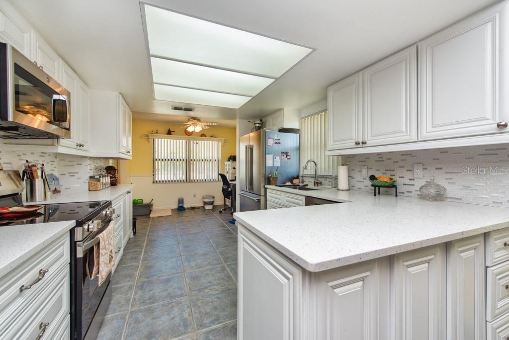 LANCASTER II CONDO - Residential