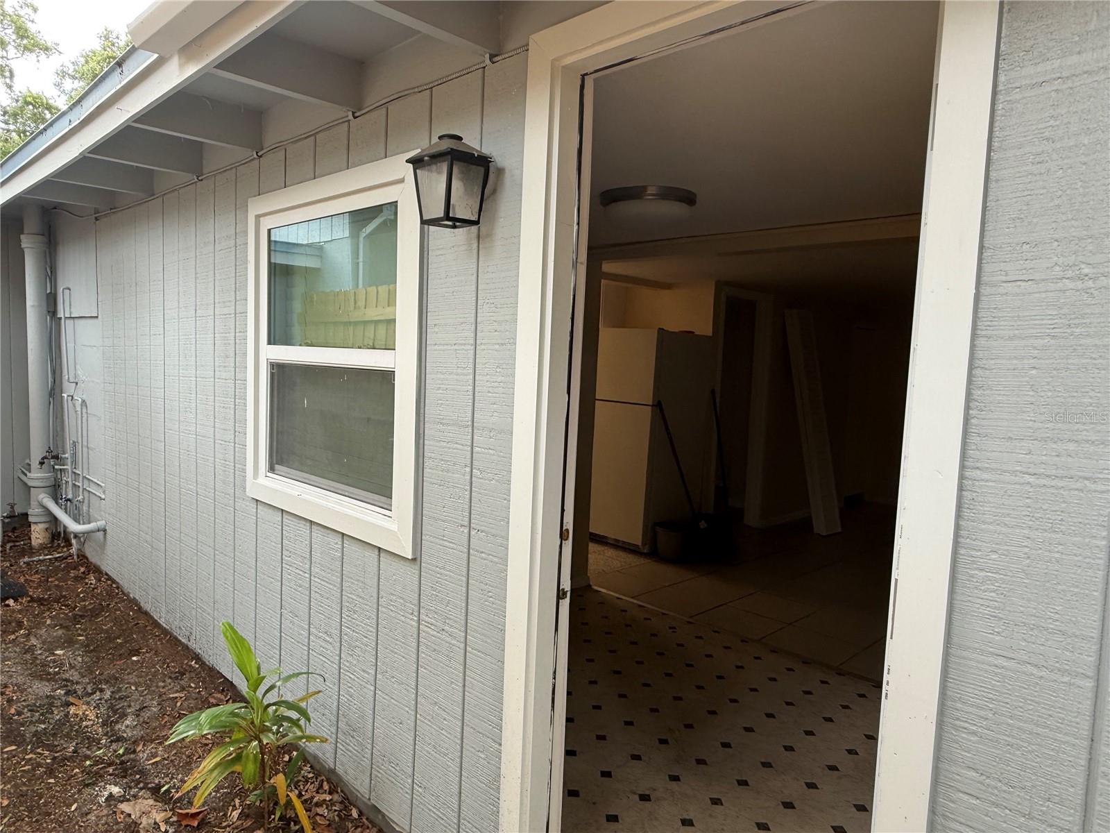 ROOSEVELT GROVES - Residential Income