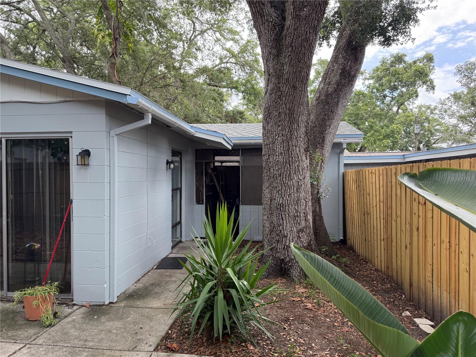 ROOSEVELT GROVES - Residential Income