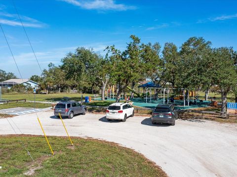 A home in PORT CHARLOTTE