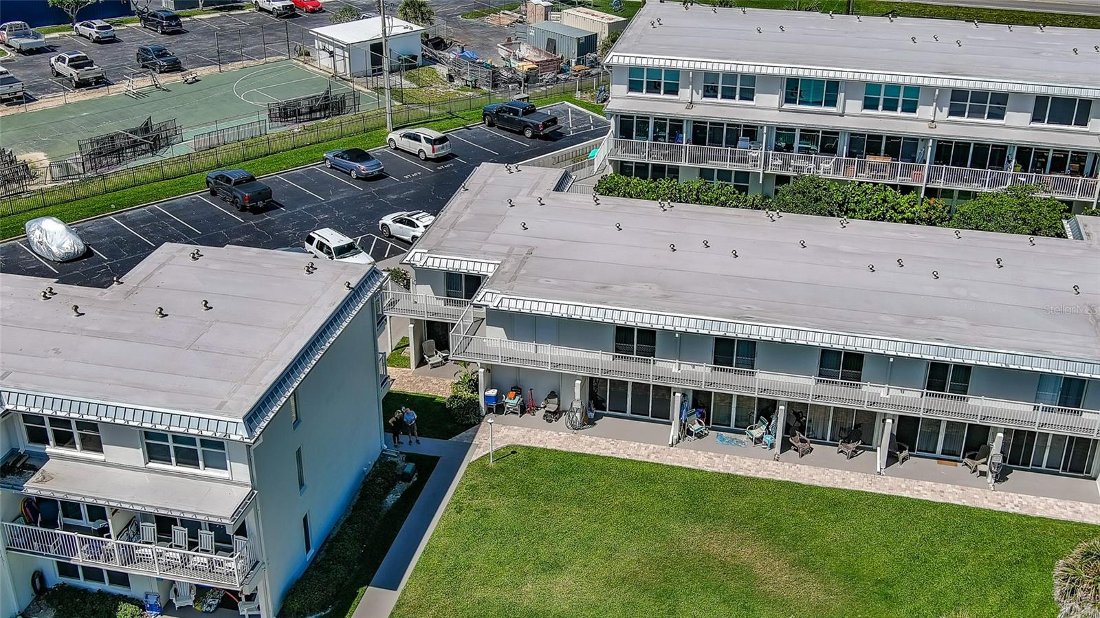 OCEAN CLUB SOUTH - Residential