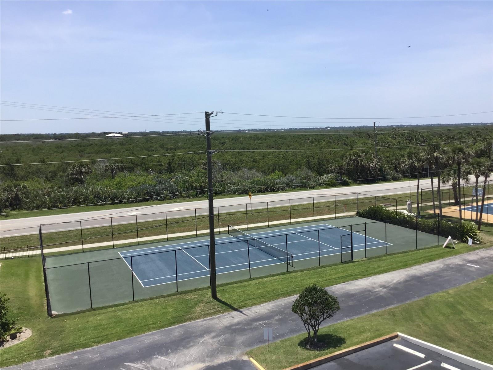 OCEAN CLUB SOUTH - Residential