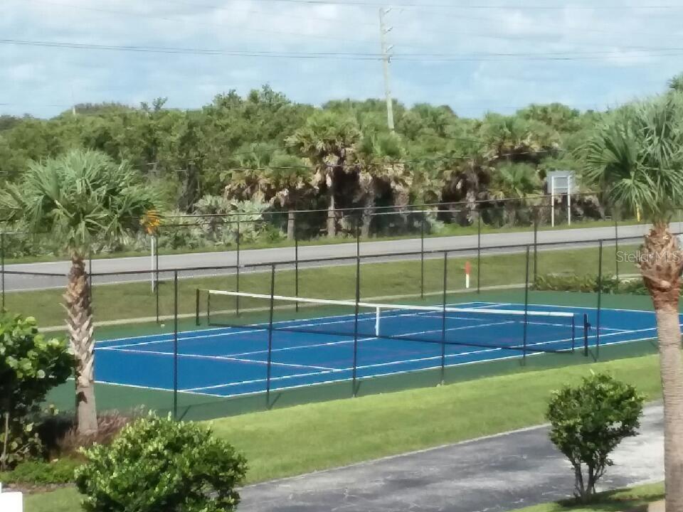 OCEAN CLUB SOUTH - Residential