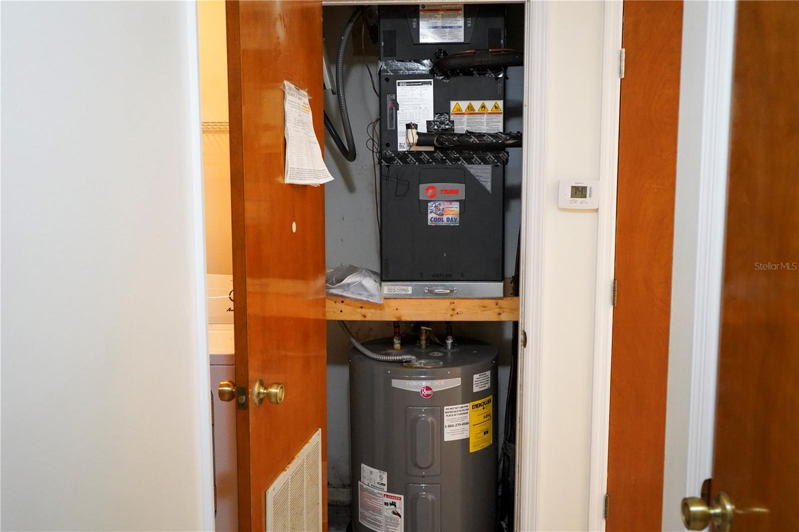 BREEZEWOOD VILLAGE CONDO PH 01-04 - Residential