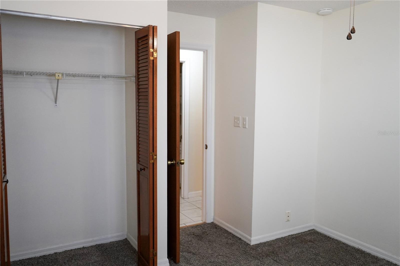 BREEZEWOOD VILLAGE CONDO PH 01-04 - Residential