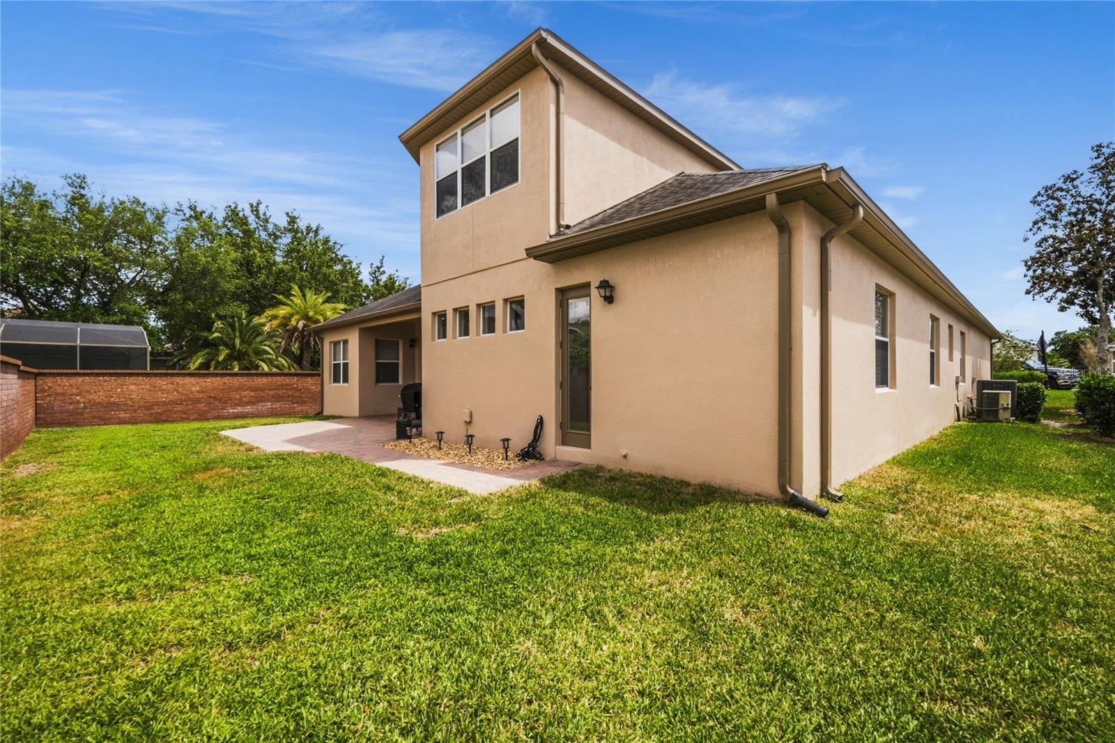 BUCKINGHAM ESTATES - Residential