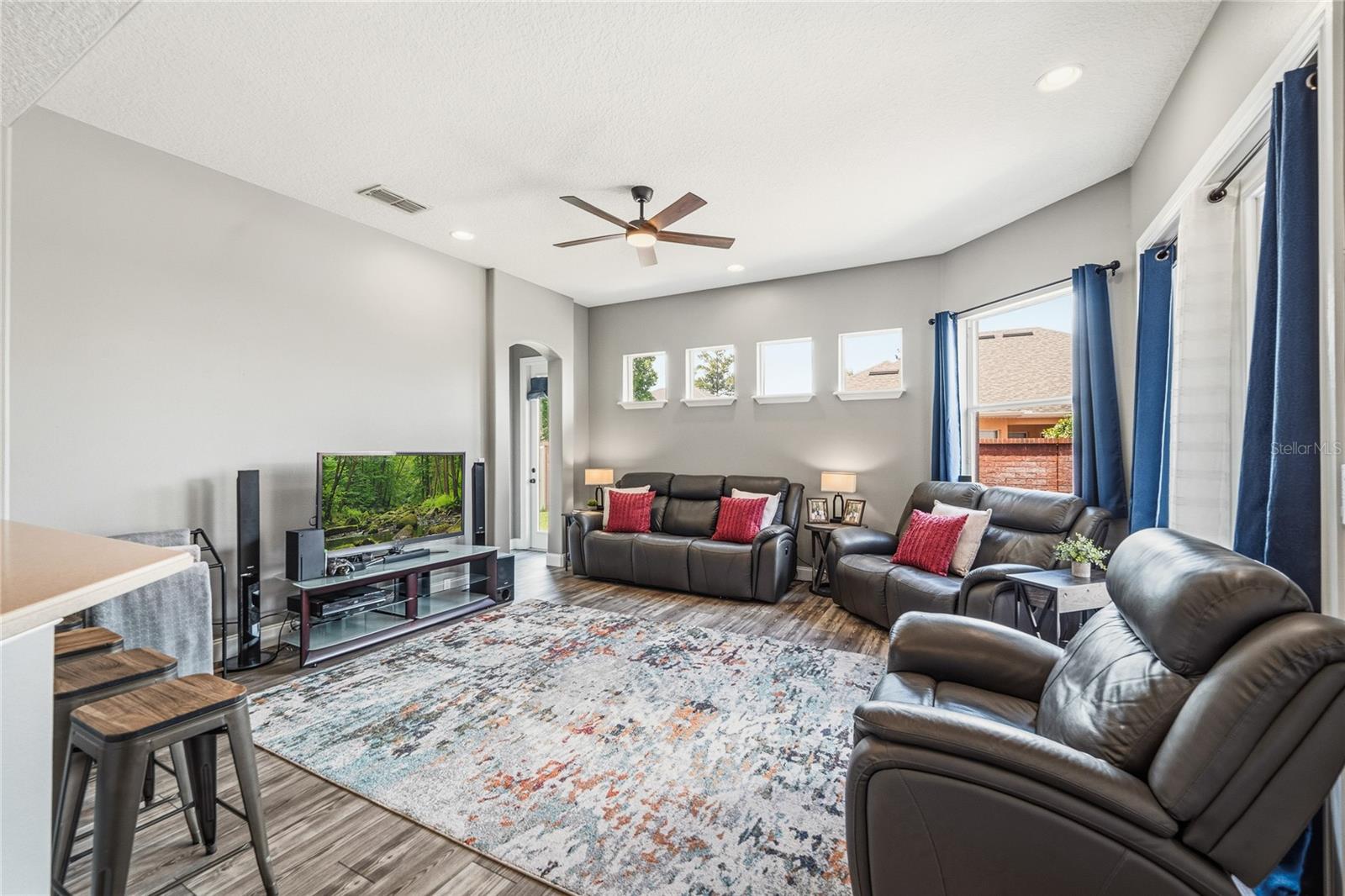 BUCKINGHAM ESTATES - Residential